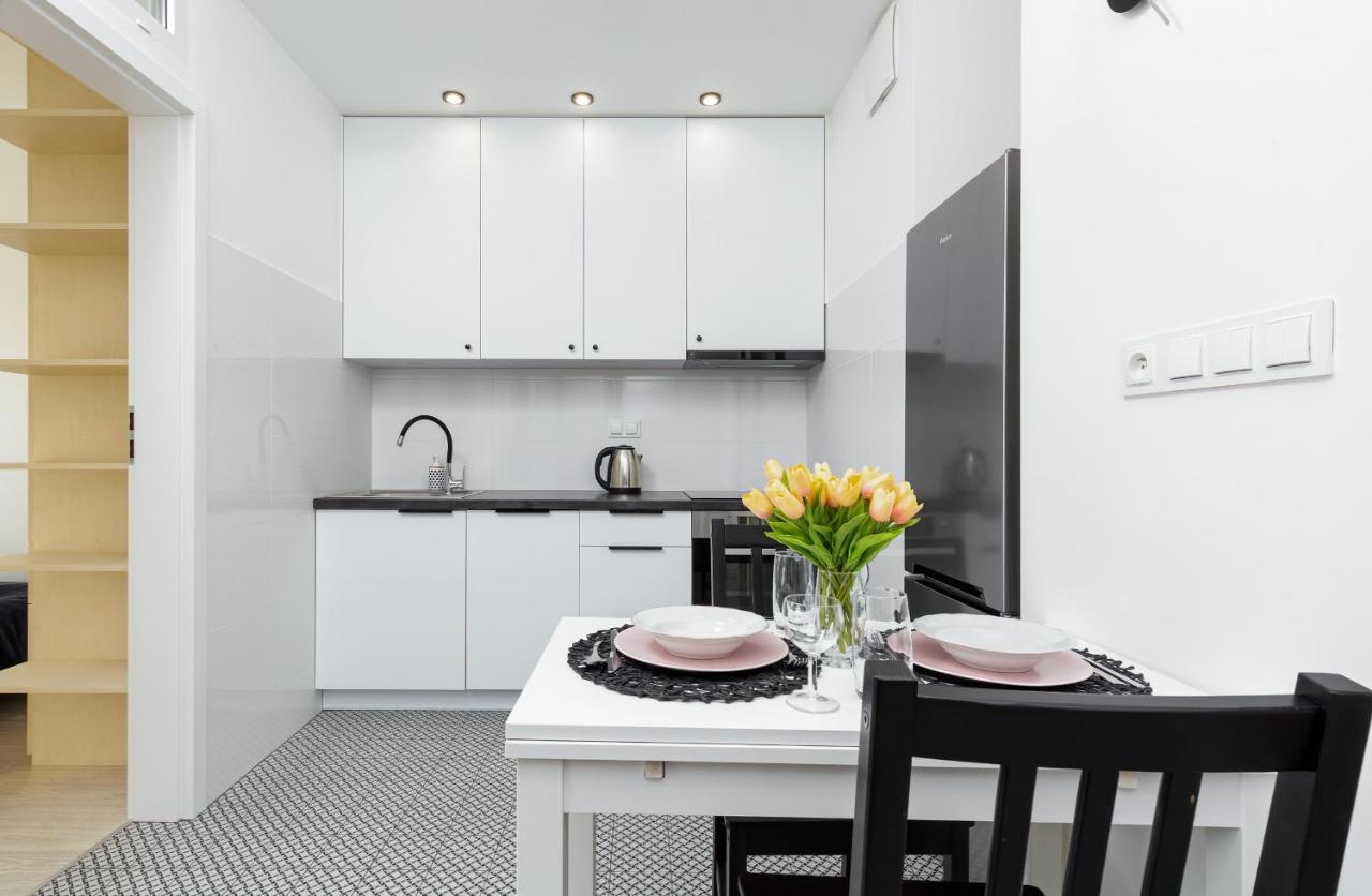 Metro Bielany Apartments By Noclegi Renters Warsaw Luaran gambar