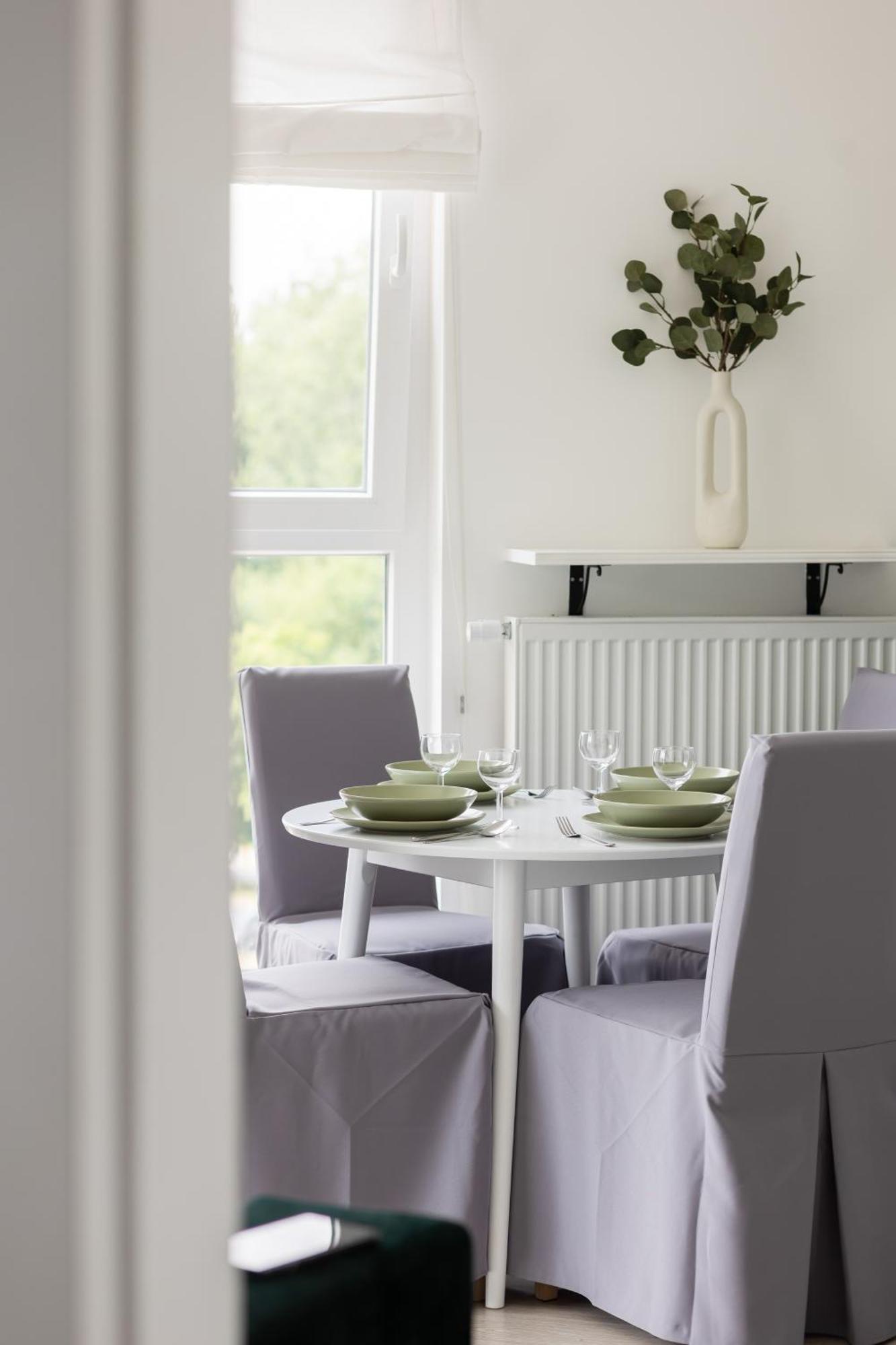 Metro Bielany Apartments By Noclegi Renters Warsaw Luaran gambar