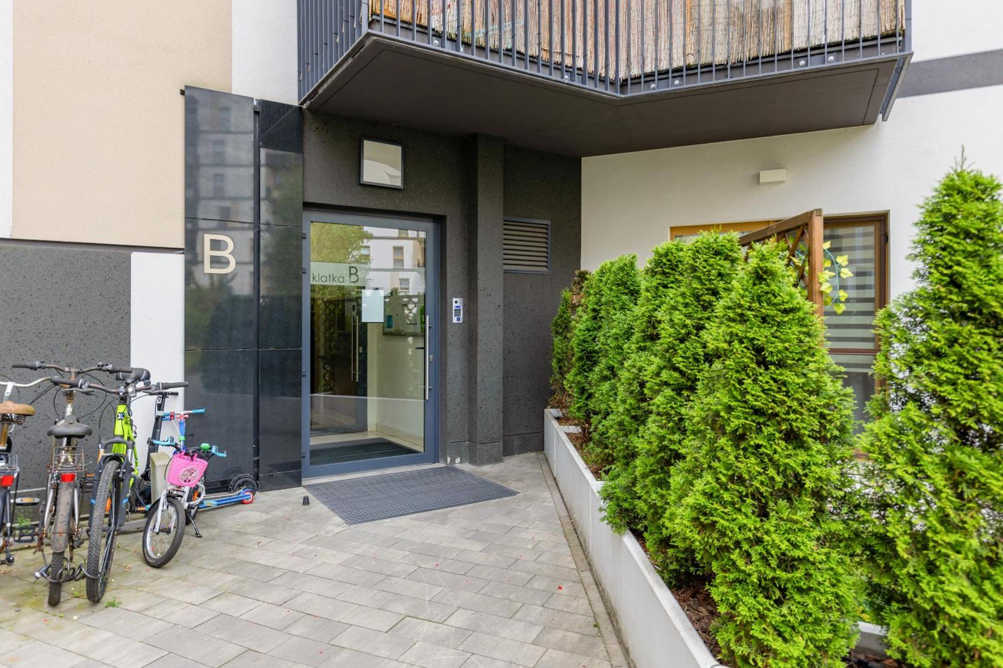 Metro Bielany Apartments By Noclegi Renters Warsaw Luaran gambar